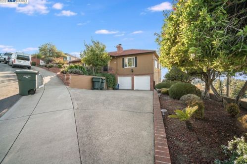 1301 Juana Ave, San Leandro, CA 94577-3926