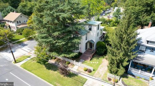 209 Mantua Ave, Wenonah, NJ 08090-1832