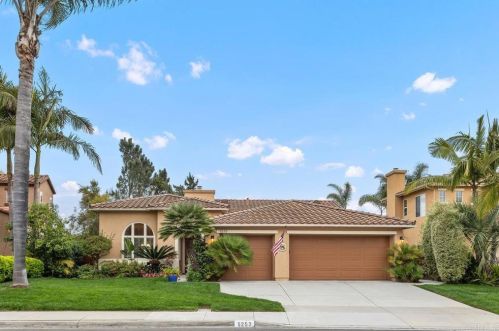 5253 Milton Rd, Carlsbad, CA 92008-3853