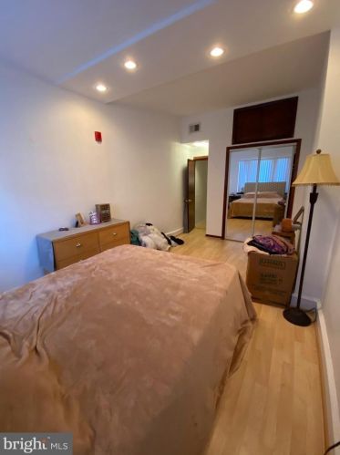 1711 13 St, Philadelphia PA  19148-1512 exterior