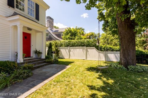 14 Maher Ave, Greenwich CT  06830-5617 exterior
