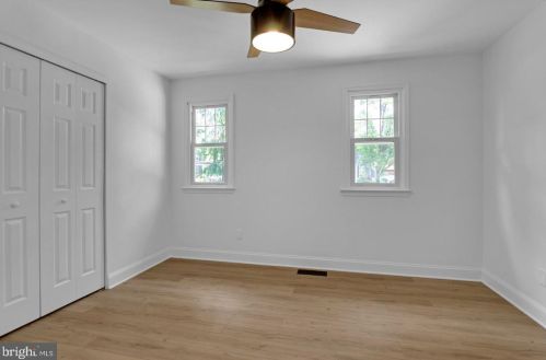 16 Stokes Ave, Camden NJ  08108-3337 exterior