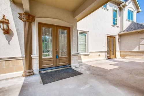 2449 Briarwood Cv, Cedar Hill, TX 75104-4536
