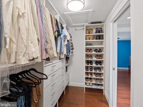 5812 Heming Ave, Springfield VA  22151-2716 exterior