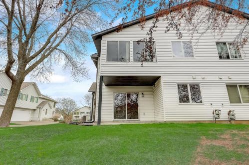 3727 Gershwin Ln, Saint Paul MN  55128-2944 exterior