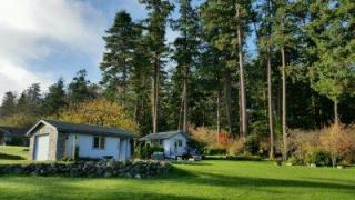 163 Scenic Ln, Eastsound, WA 98245-9420