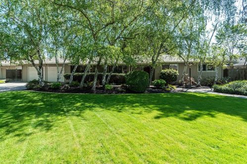 3420 Lancashire Ln, Modesto, CA 95350-1535