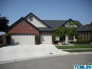 205 Denton Ct, Visalia, CA 93291-9627
