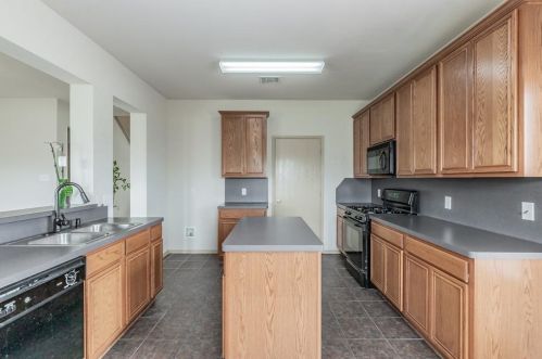 9888 Autumn Sage Dr, Fort Worth TX  76108-4812 exterior