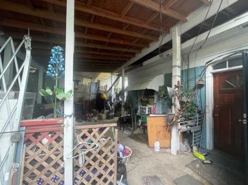 2022 Bourbon St, Dallas, TX 75226-2250