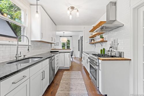 1432 Vine St, Denver CO  80206-2016 exterior