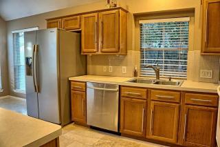 1714 Bumelia Ct, Sugar Land TX  77479-6353 exterior