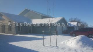 315 Jerry Pl, Tea SD  57064-2349 exterior