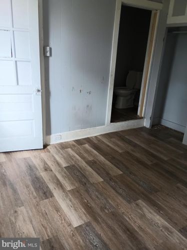 860 Market St, Lancaster PA  17603-2755 exterior