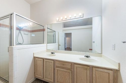 4719 Castleman Dr, Austin TX  78725-1720 exterior