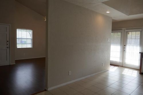 2008 Meadfoot Rd, Carrollton TX  75007-3134 exterior