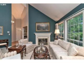 13845 Secretariet Ln, Beaverton, OR 97008-9403