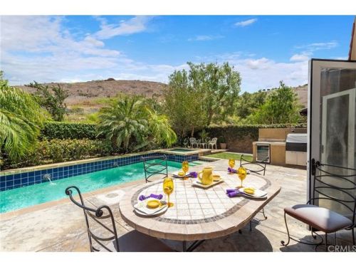 1 Shade Tree, Irvine, CA 92603-0136