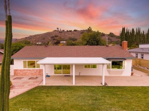 206 Temmera Ln, Glendora, CA 91740-5176