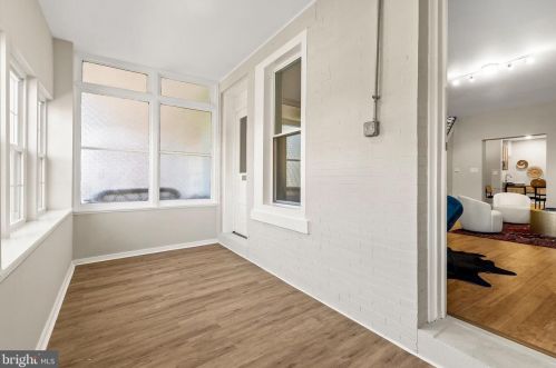 632 51st St, Philadelphia, PA 19143-1654