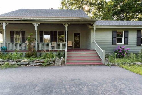 16 Frank C Gilman Hwy, Alton, NH 03809-4502