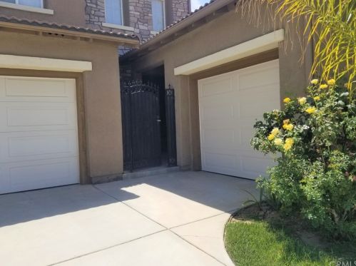 3749 Tower Ln, Perris, CA 92570-5523