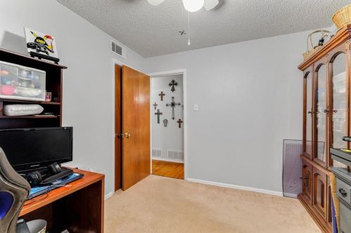 1225 Oriole Ln, Garland TX 75042-8024 exterior