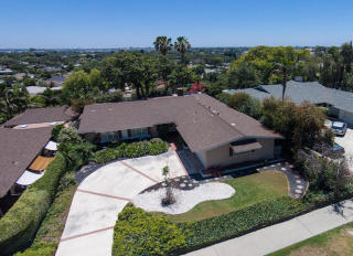 718 Dorothy Ln, Fullerton, CA 92831-2705