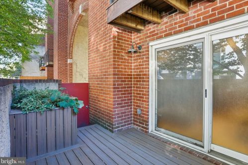 137 22nd St, Philadelphia PA 19132-1504 exterior