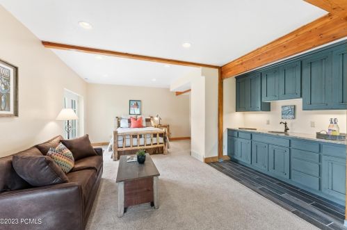 1321 Elk Rd, Hoytsville UT 84017-9345 exterior