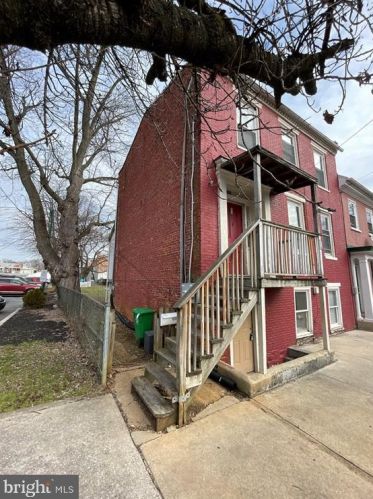 53 Louther St, Carlisle, PA 17013-3026