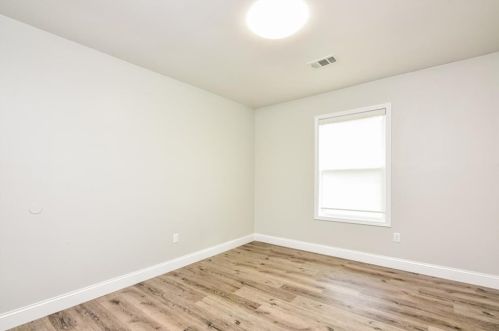 1573 Flat Rock Rd, Stockbridge GA  30281-2033 exterior