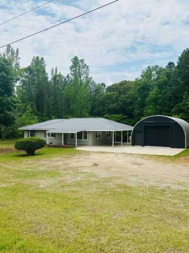 225 Cavender Creek Rd, Carrollton, GA 30116-9228