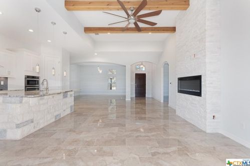 115 High Pt Cir, Spring Branch TX 78070-5065 exterior