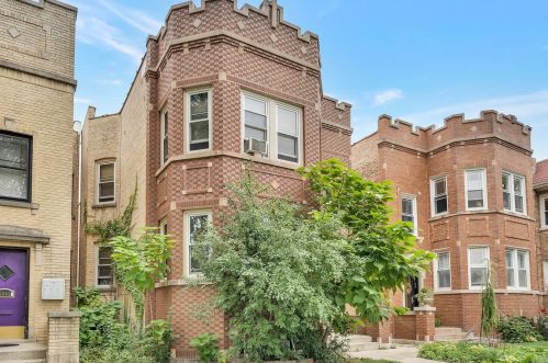 5442 Berteau Ave, Chicago, IL 60641-1310