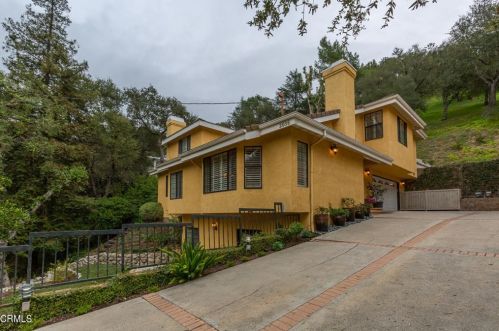 2036 Montecito Dr, Glendale CA  91208-1824 exterior