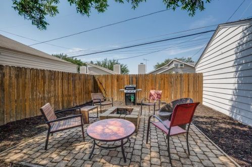 6347 Anita St, Dallas TX  75214-2707 exterior