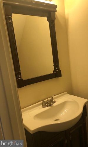 9712 Softwater Way, Columbia MD  21046-1820 exterior