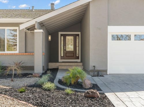 716 Dalewood Ct, San Jose, CA 95120-2211
