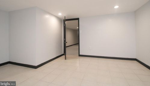 1144 22nd St, Philadelphia PA 19146-4235 exterior