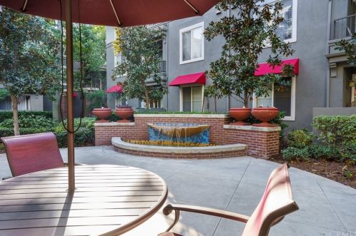 1801 Katella Ave, Anaheim CA  92804-6620 exterior