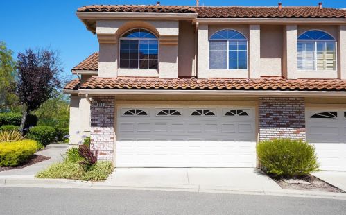 353 Bellflower Dr, San Ramon, CA 94582-5664