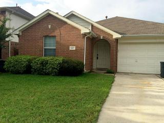 2507 Fox River Ln, Spring TX  77386-2708 exterior