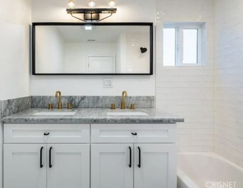 3047 Prospect Ave, Glendale CA  91214-3425 exterior