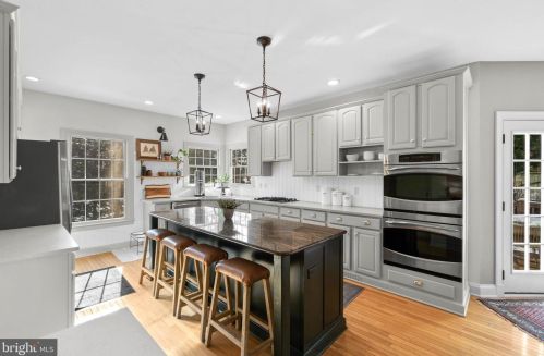 944 Old County Rd, Severna Park MD 21146-4817 exterior