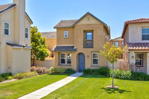 686 Nile River Dr, Oxnard, CA 93036-5358