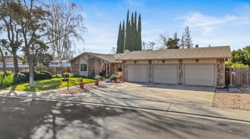 3713 Glenview Cir, Modesto, CA 95355-1309