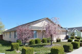 4915 Flores Ln, Pasco, WA 99301-7909