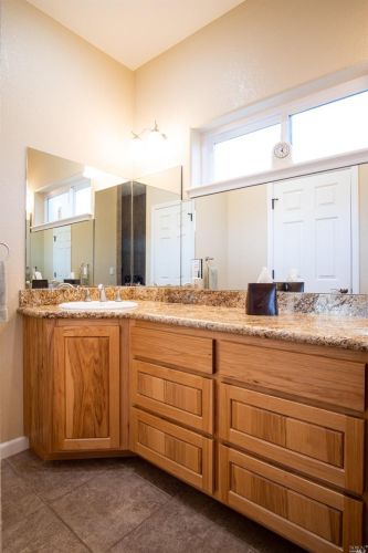 2000 Sanford Rnch Rd, Ukiah CA 95482-5251 exterior