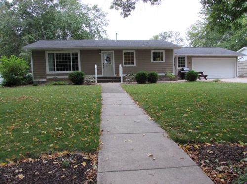 37 Sunset Ln, Hancock, MN 56244-9713